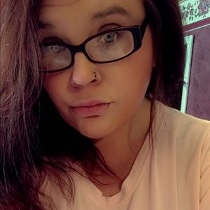 Meet your Posher, Faith